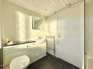 Photo 14- click for photo gallery